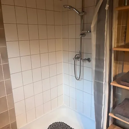 Franziska'S Ferienwohnung - Die Unterkunft In Ruhiger Lage Direkt Am Wald Marburg Exterior photo